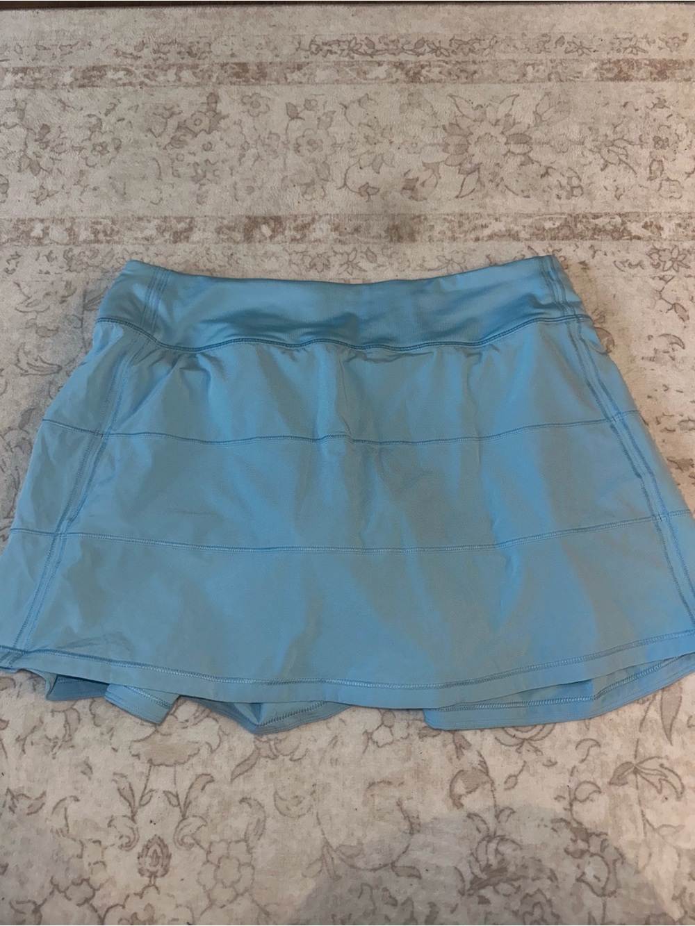 Lululemon pace rival skirt